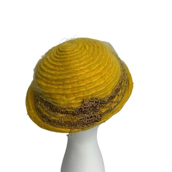 Vintage Yellow Felt Hat with Sparkle Thread 1950s - Picture 3 of 9